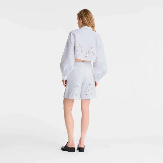 Bílé – Vyšívané gabardénové bermudy Bílé – Vyšívané gabardénové bermudy
